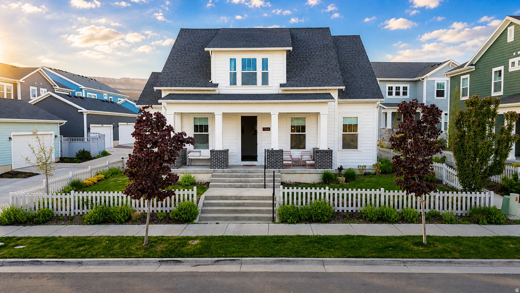 DAYBREAK - Residential