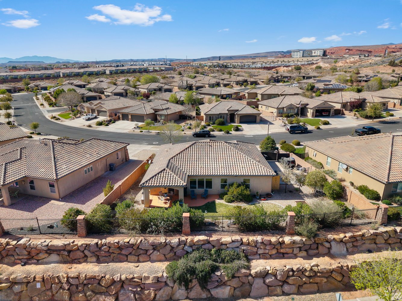 SIENNA HEIGHTS SUB - Residential