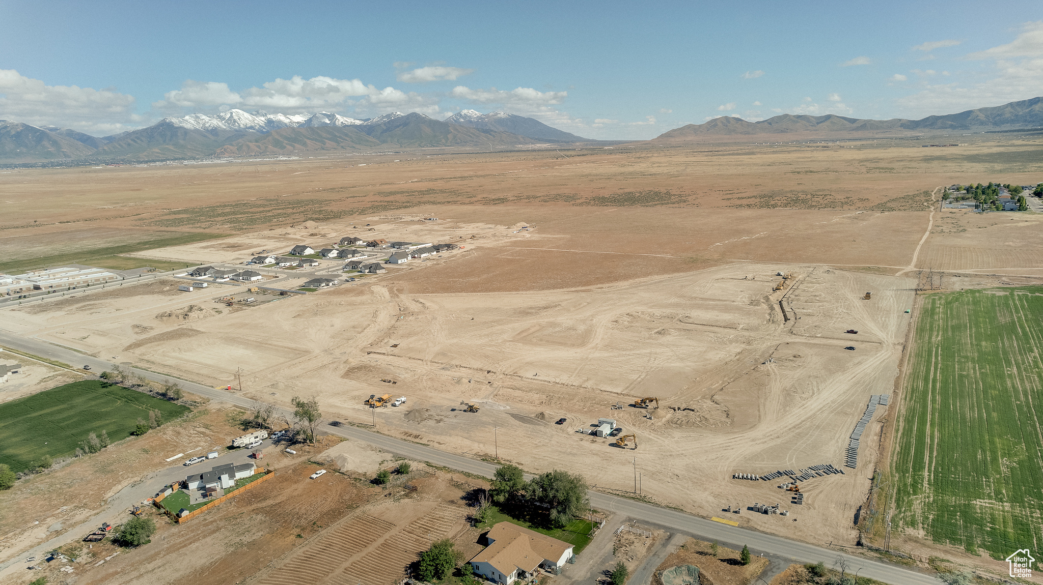 HERITAGE FARMS SUBDIVISION PHASE 1 - Land