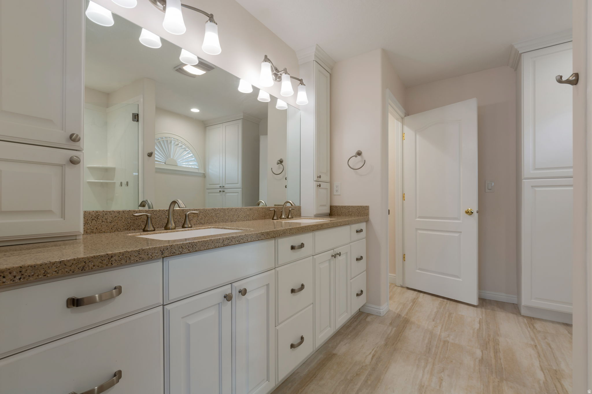 W G ACRES - Residential