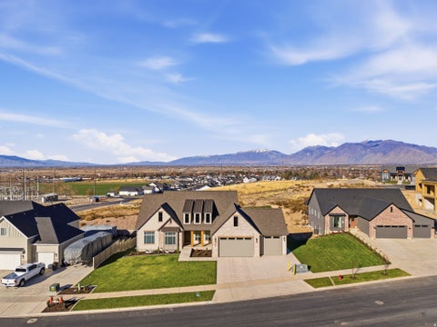 Tiny photo for 1352 S 315 E, Salem, UT 84653 (MLS # 2137631)