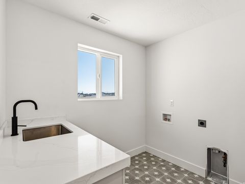 Tiny photo for 3429 S SPINNAKER BAY DR E, Saratoga Springs, UT 84045 (MLS # 2134208)