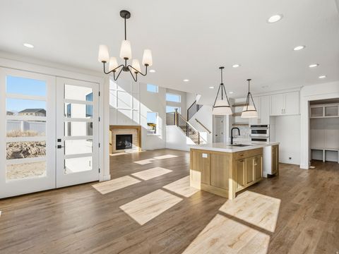 Tiny photo for 3429 S SPINNAKER BAY DR E, Saratoga Springs, UT 84045 (MLS # 2134208)