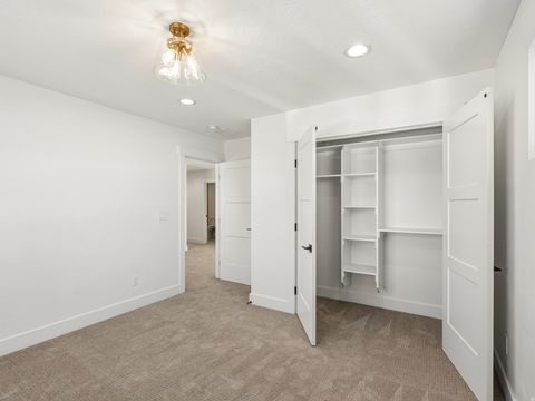 Tiny photo for 3429 S SPINNAKER BAY DR E, Saratoga Springs, UT 84045 (MLS # 2134208)