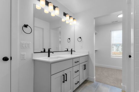 Tiny photo for 2820 W AURORA AVE, Mapleton, UT 84664 (MLS # 2143370)