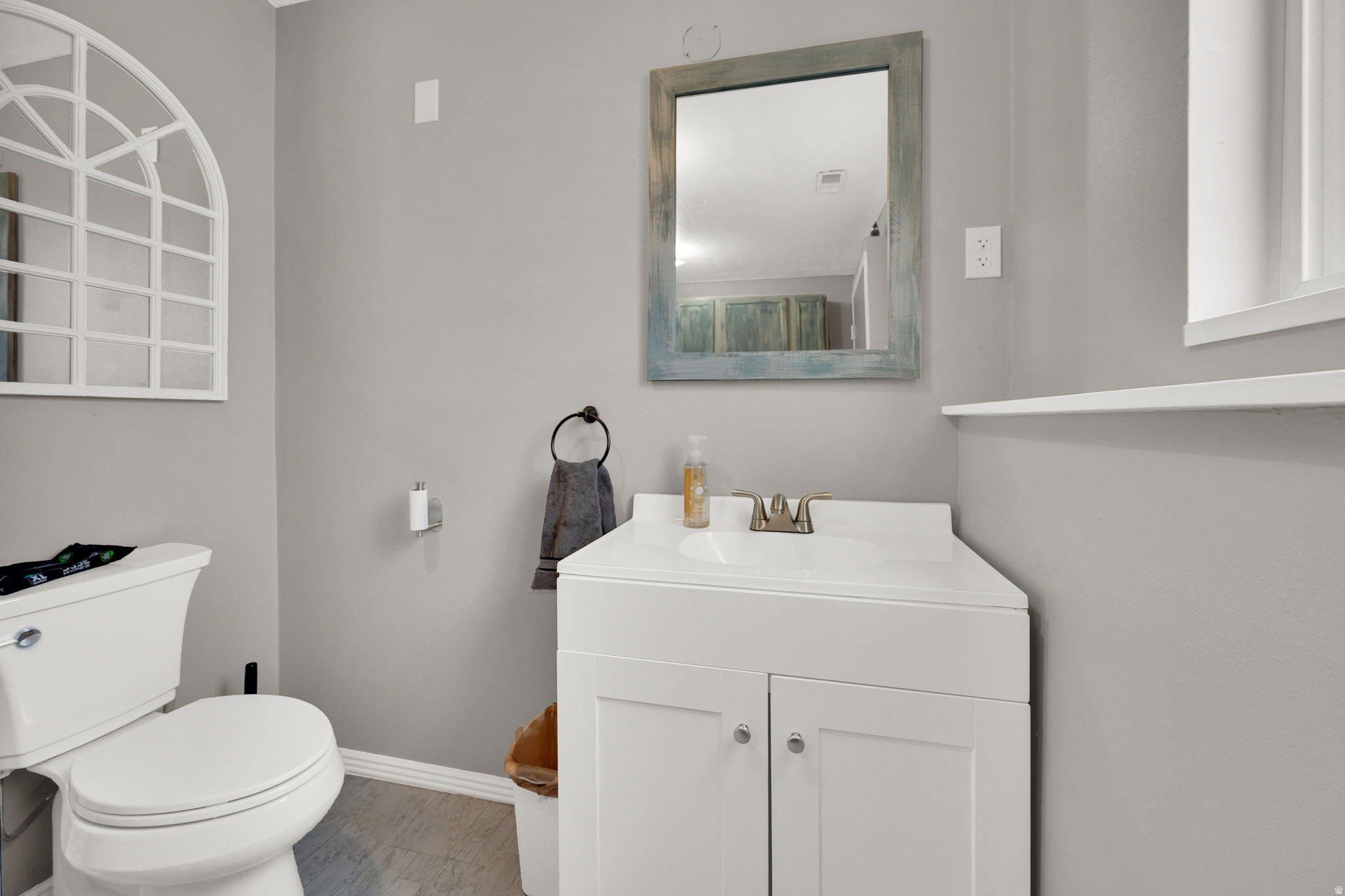 LAZY L2 - Residential