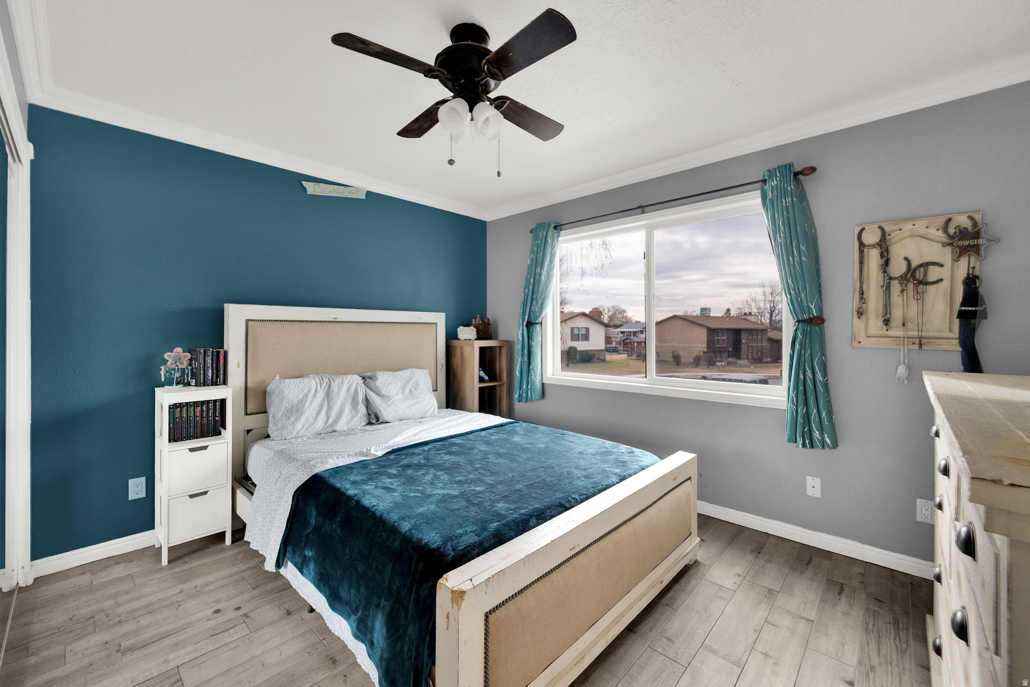 LAZY L2 - Residential