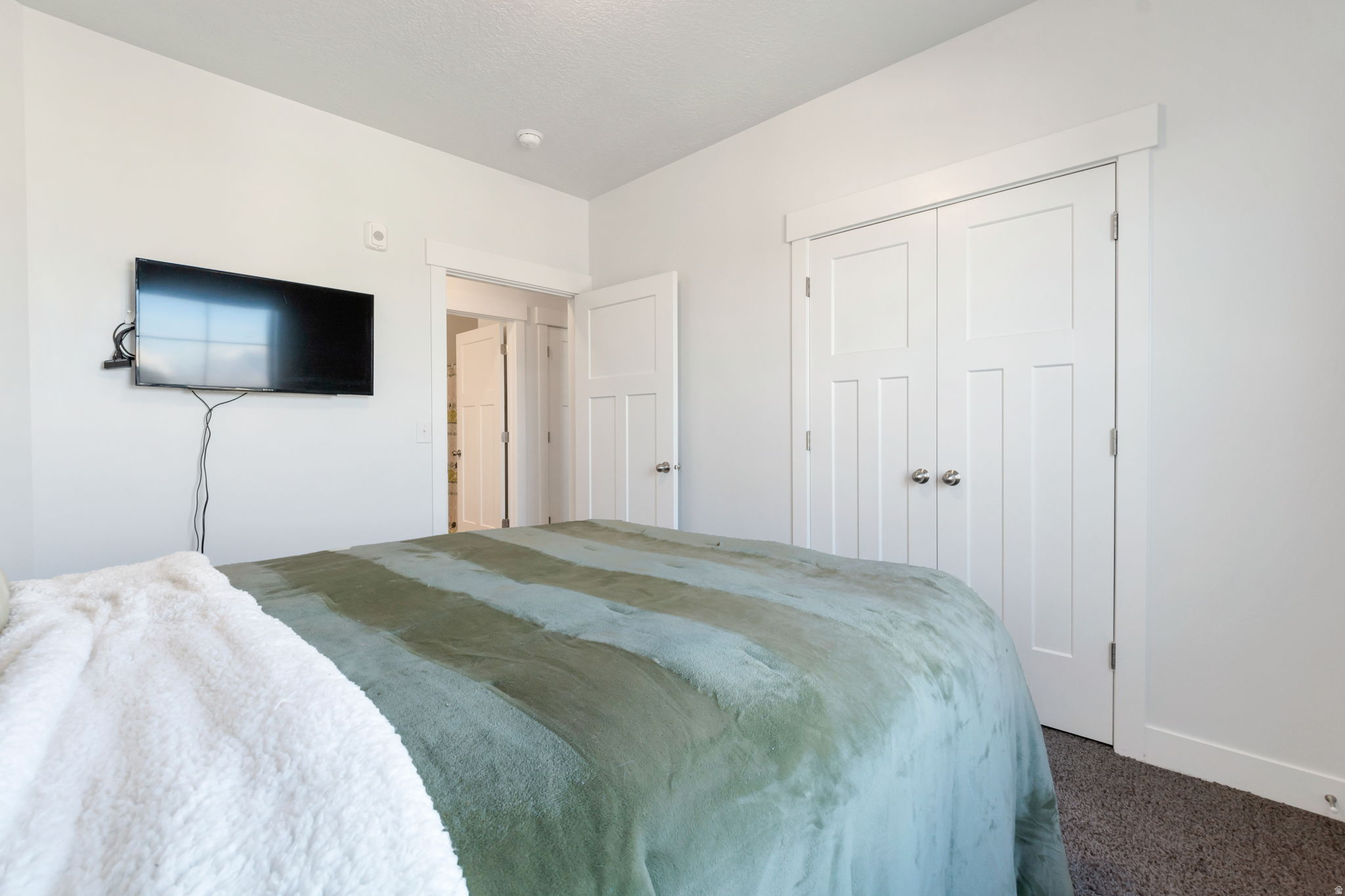 PARKSIDE - Residential