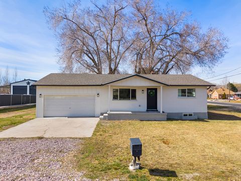 Homes For Sale - 206 S 400<br/> Juab County, Nephi, UT 84648