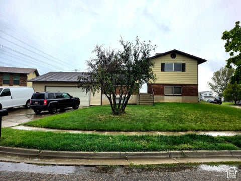 Photo of 3293 W 4950 S, Roy, UT 84067 (MLS # 2190943)