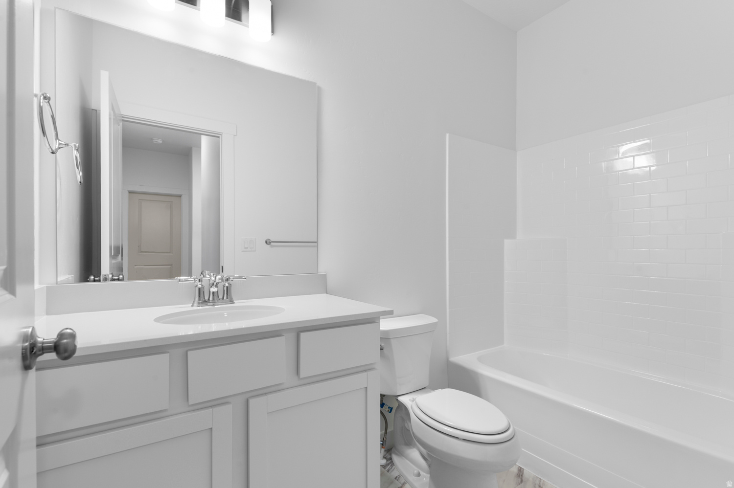 GABLER'S GROVE COTTAGE 601 - Residential