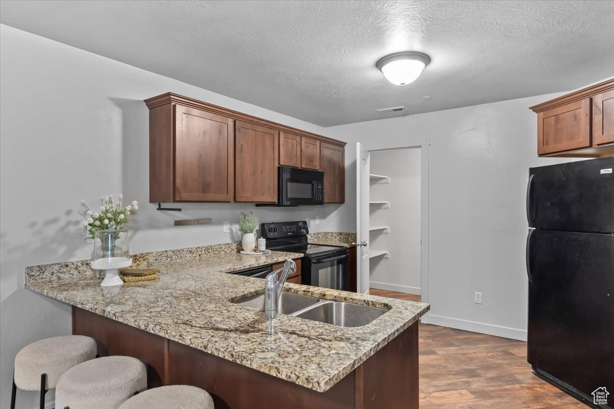 CARSON CORNER - Residential Income
