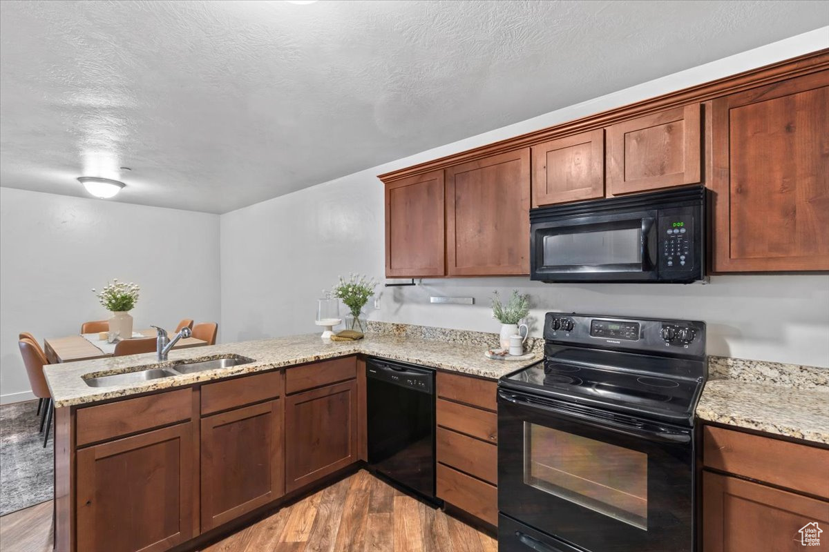 CARSON CORNER - Residential Income