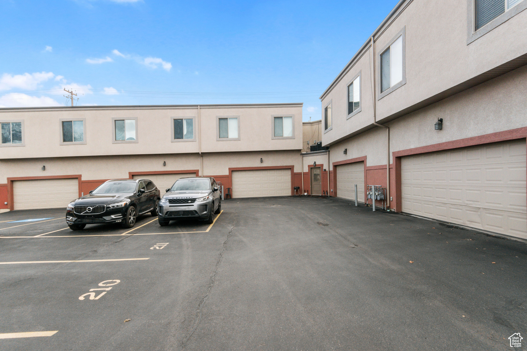 CARSON CORNER - Residential Income