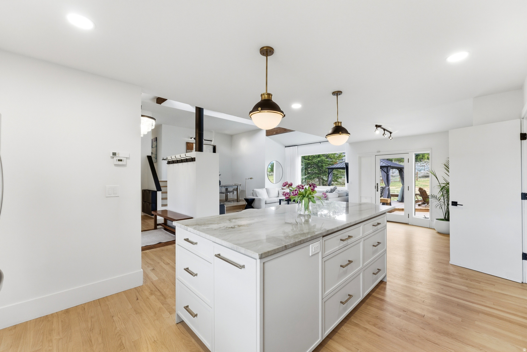 HIGHLAND ESTATES - Residential