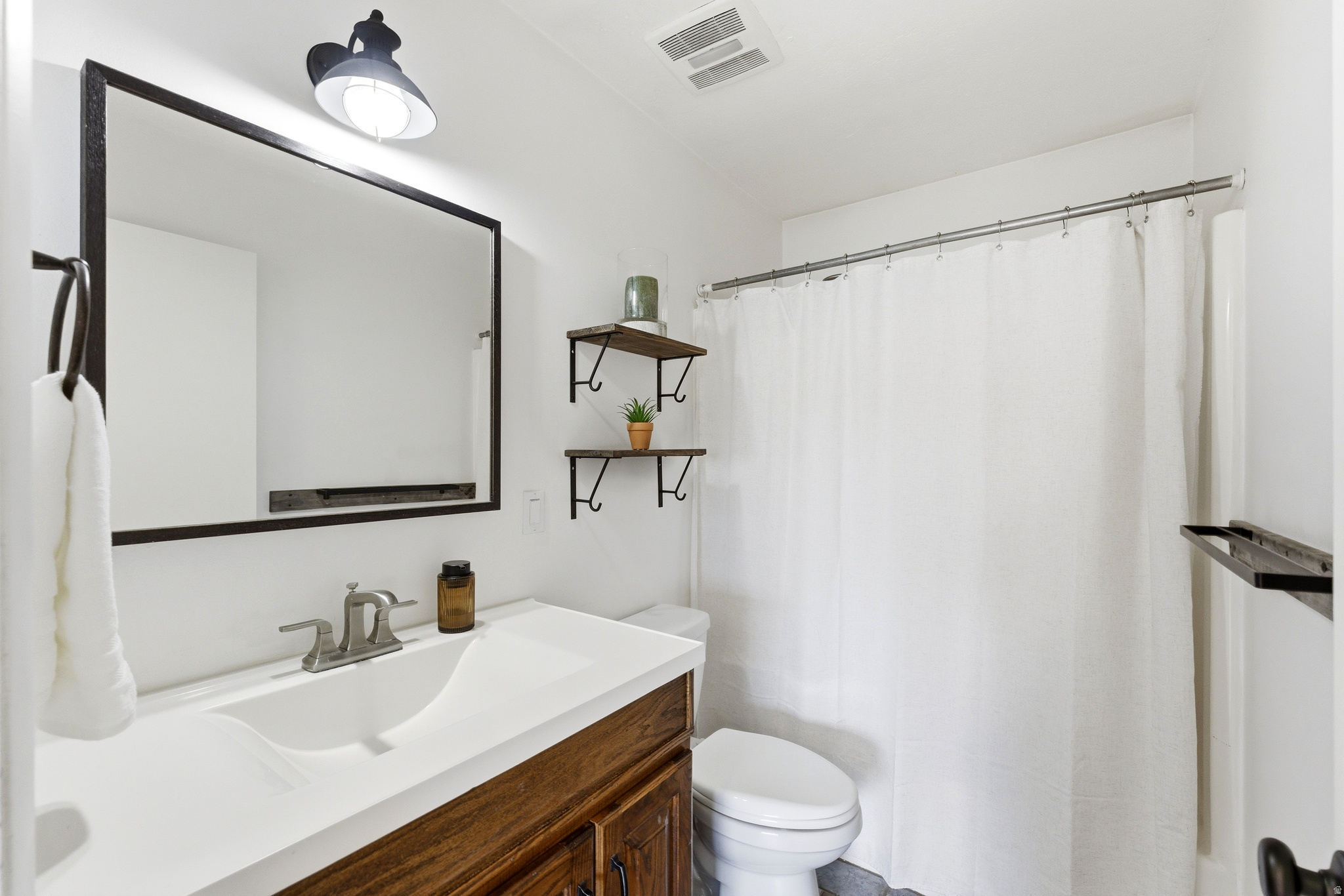 HIGHLAND ESTATES - Residential