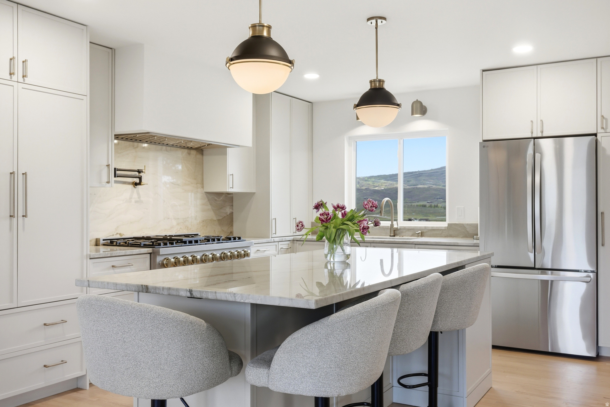HIGHLAND ESTATES - Residential
