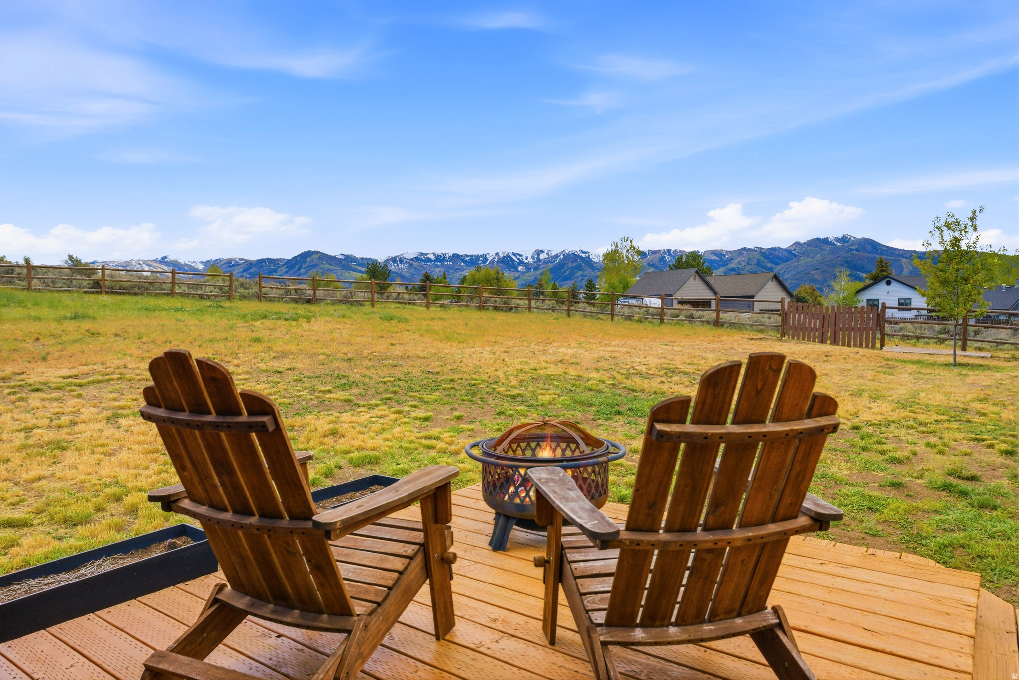 HIGHLAND ESTATES - Residential