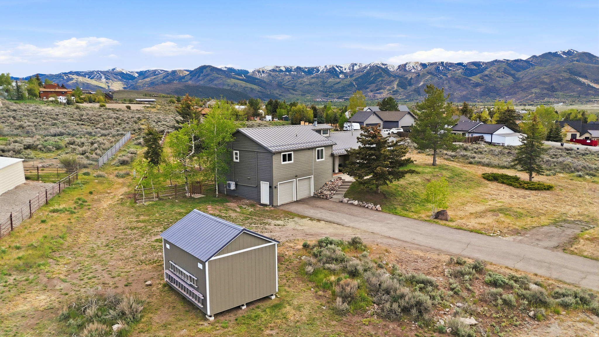 HIGHLAND ESTATES - Residential