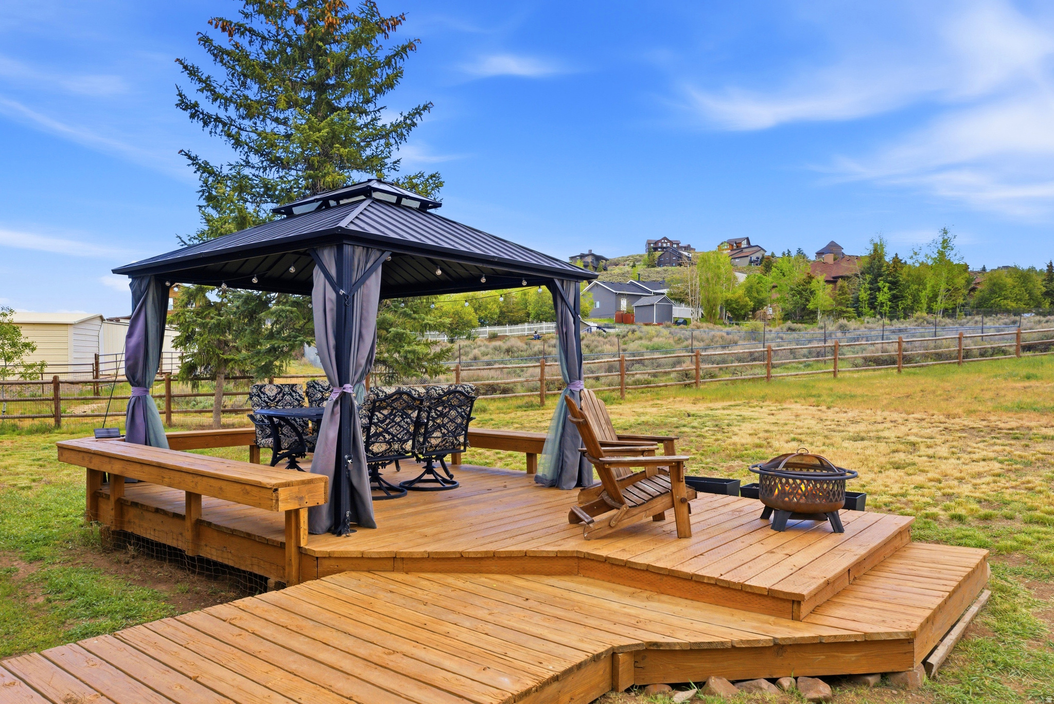 HIGHLAND ESTATES - Residential