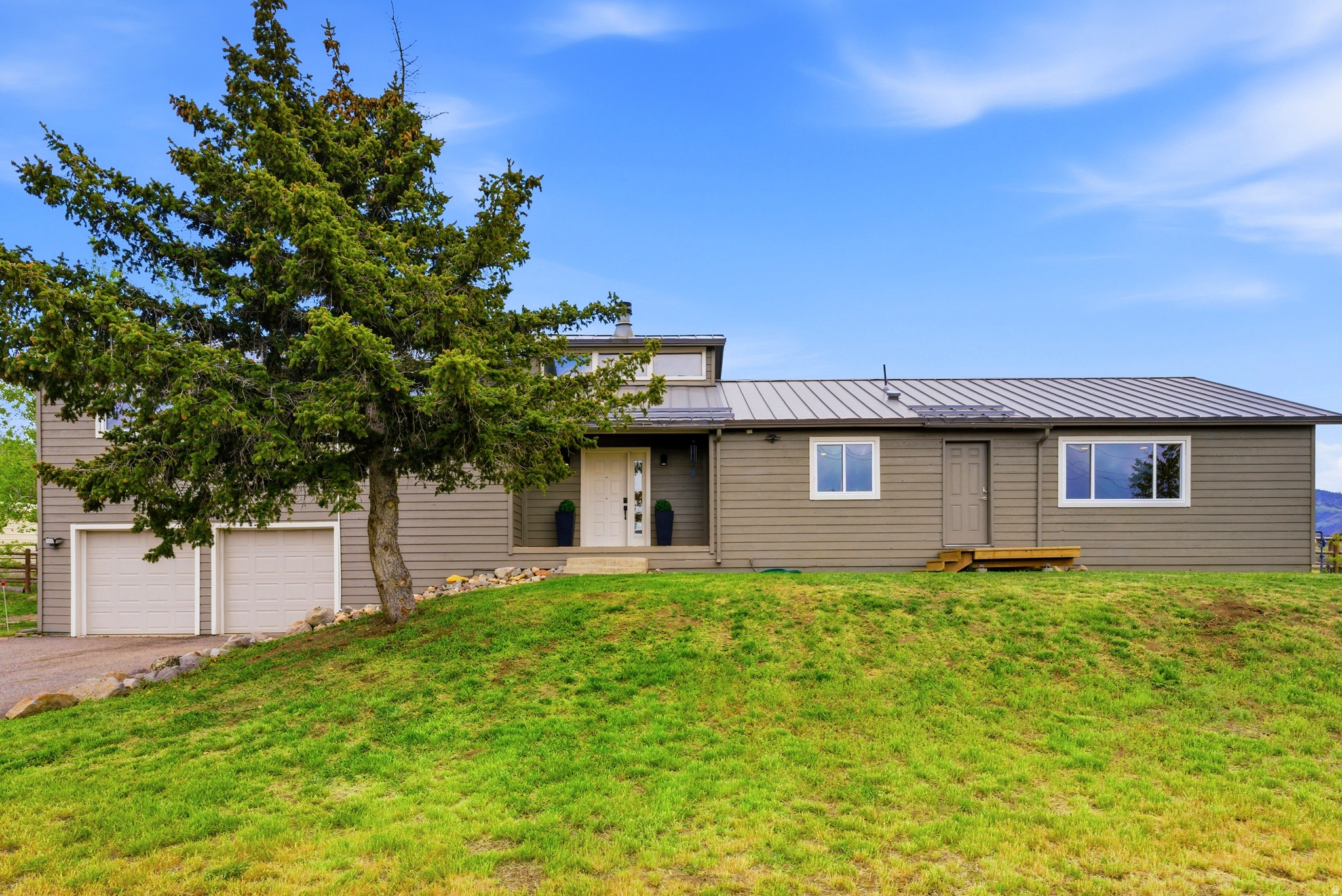 HIGHLAND ESTATES - Residential