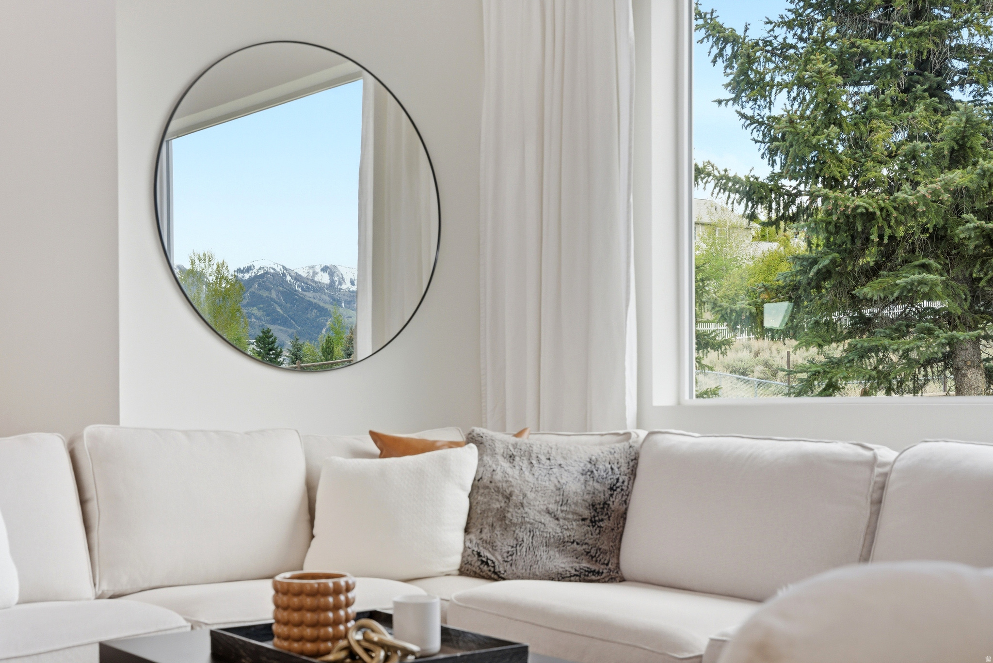 HIGHLAND ESTATES - Residential