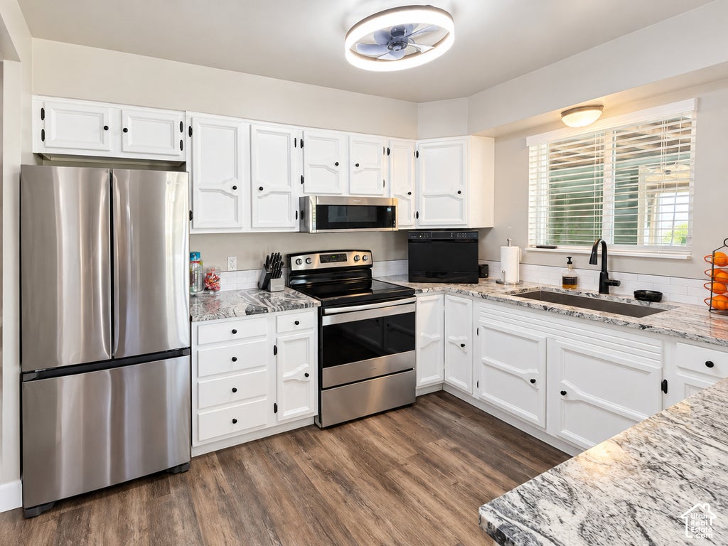 Photo of 595 E 100 S, Nephi, UT 84648 (MLS # 2191058)
