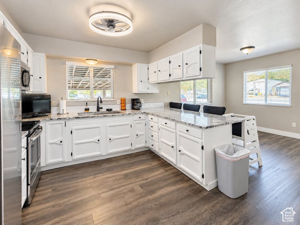 Photo of 595 E 100 S, Nephi, UT 84648 (MLS # 2191058)