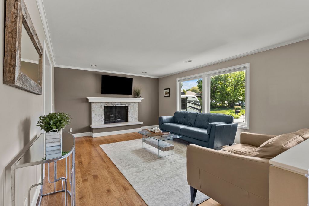 Photo of 777 E UTE CIR, Murray, UT 84107 (MLS # 2157696)