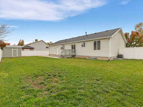 Tiny photo for 231 W AMANDA LYNN LN, Midvale, UT 84047 (MLS # 2121540)