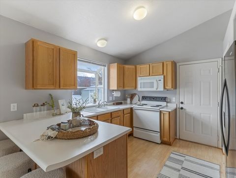 Tiny photo for 231 W AMANDA LYNN LN, Midvale, UT 84047 (MLS # 2121540)