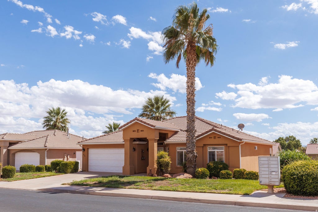 Photo of 476 E 400 S, Ivins, UT 84738 (MLS # 2186692)