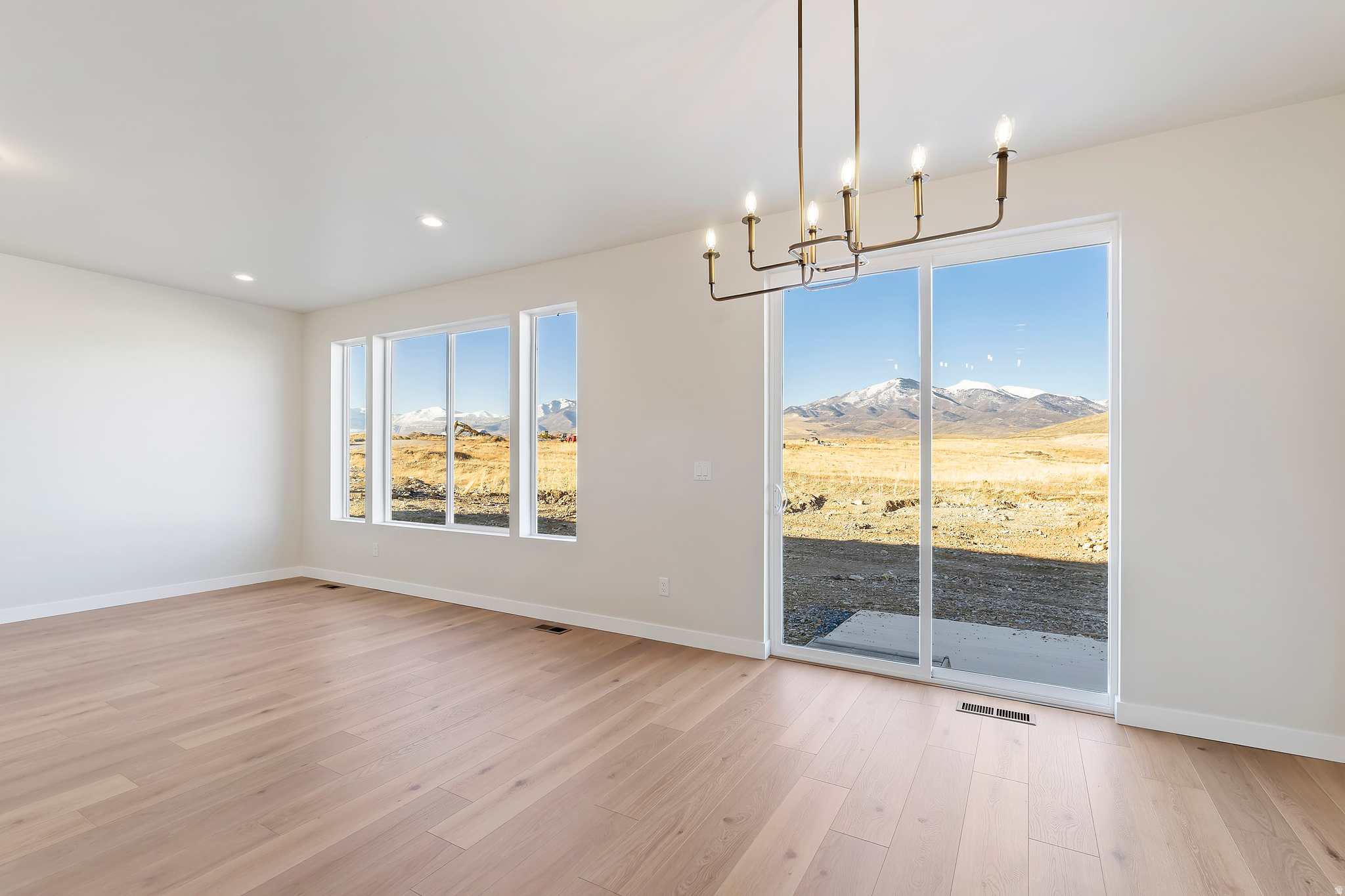 OQUIRRH WEST PHASE 3 - Residential