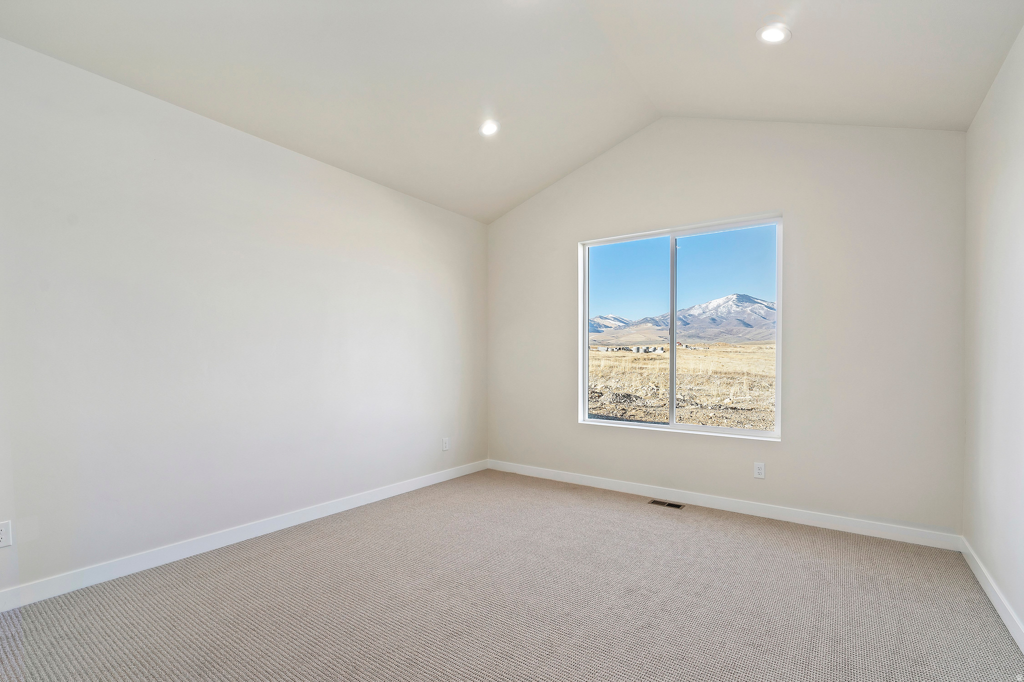 OQUIRRH WEST PHASE 3 - Residential
