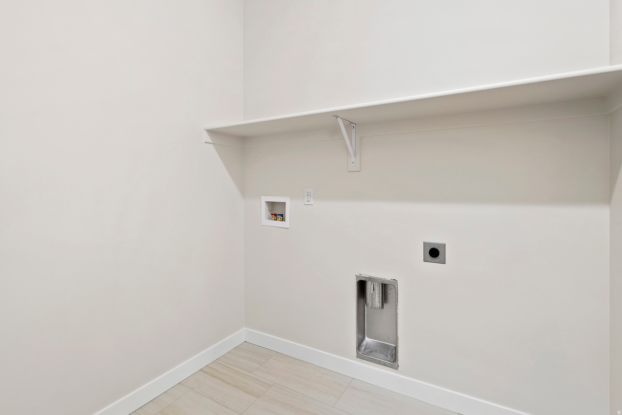OQUIRRH WEST PHASE 3 - Residential
