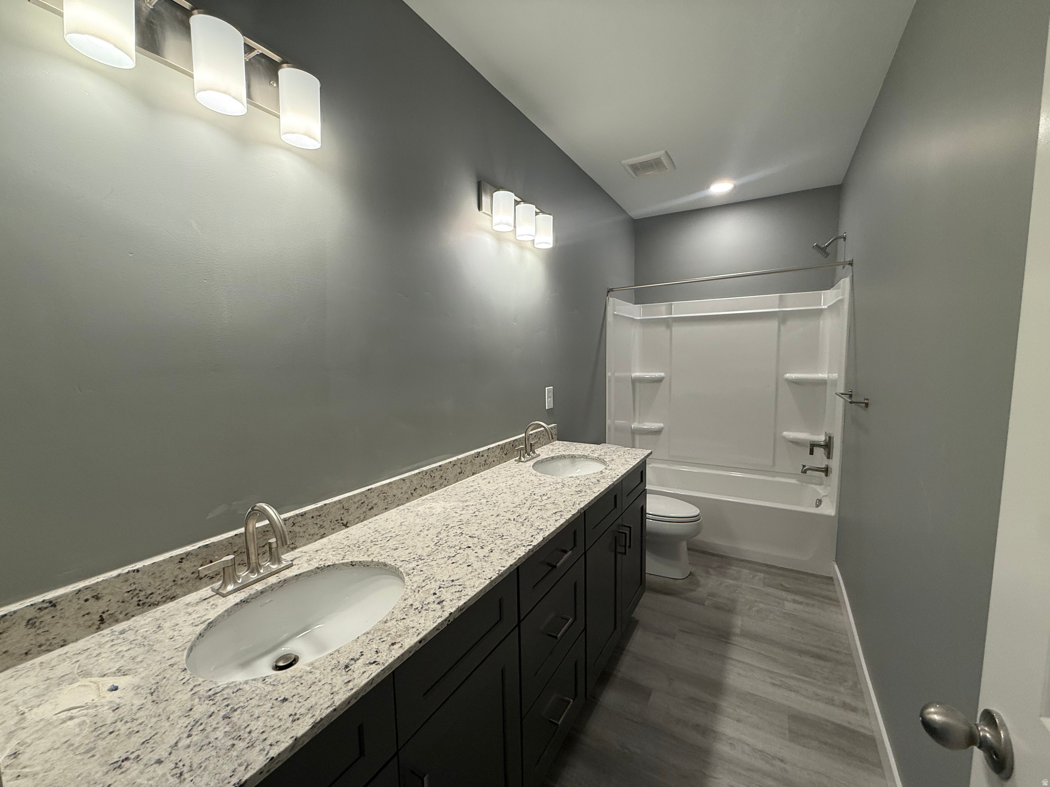 OQUIRRH WEST PHASE 3 - Residential