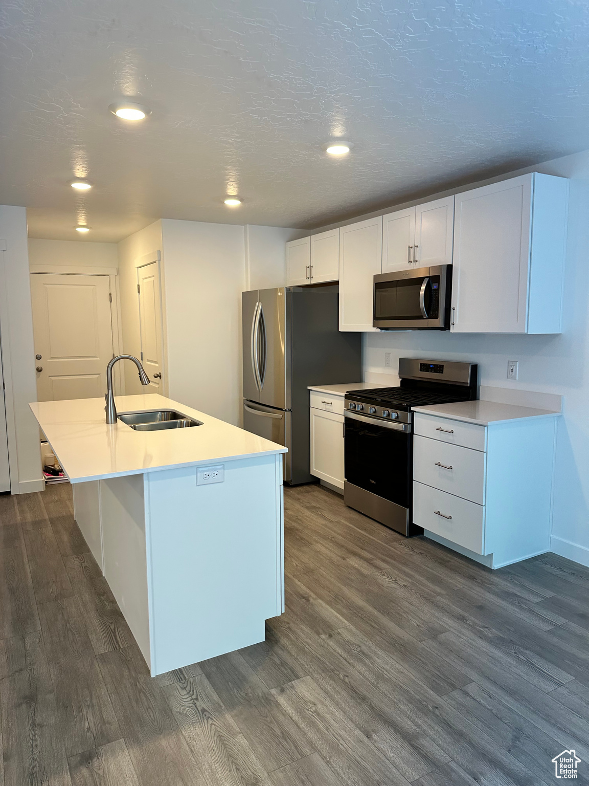 SUN SAGE MEADOWS - Residential