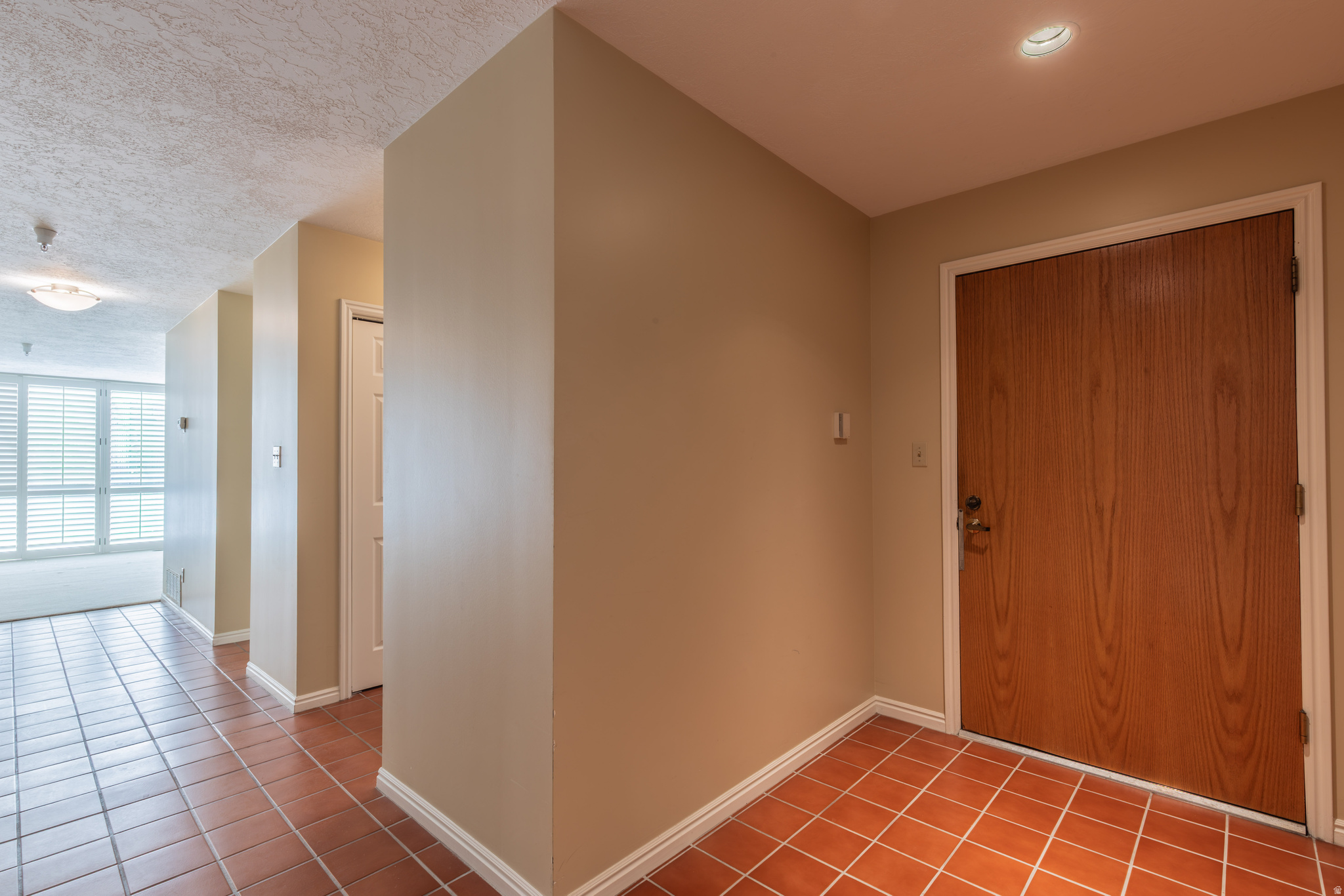 GOVERNOR'S PLAZA - Residential