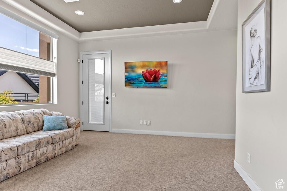 LAST SUN AT GREEN SPRINGS - Residential