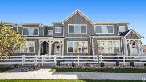 Photo of 688 W 1370 S, Spanish Fork, UT 84660 (MLS # 2119227)