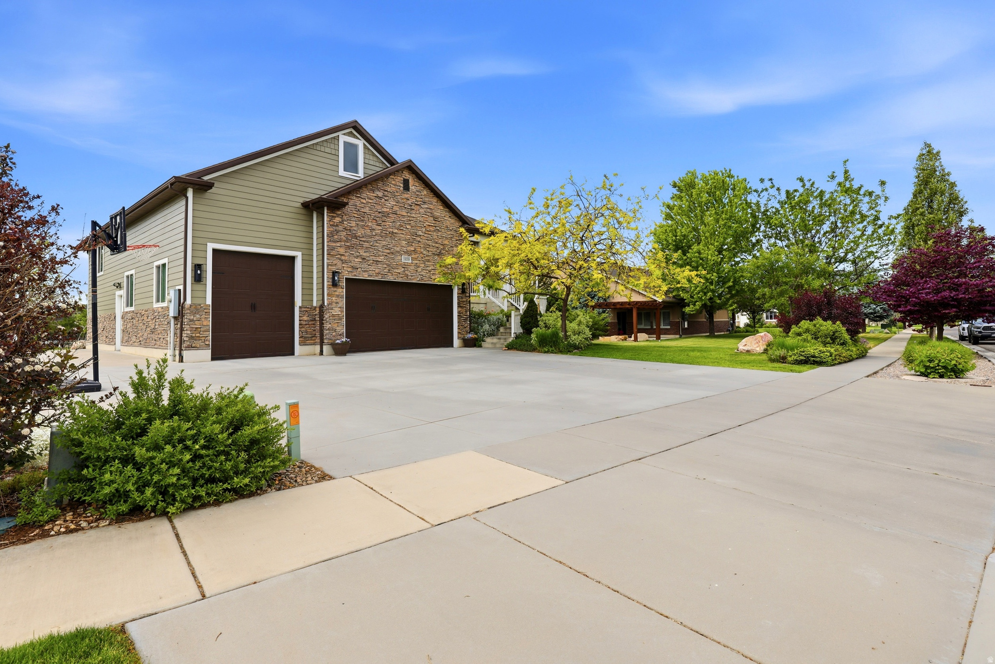 PHEASANT PLACE - Residential