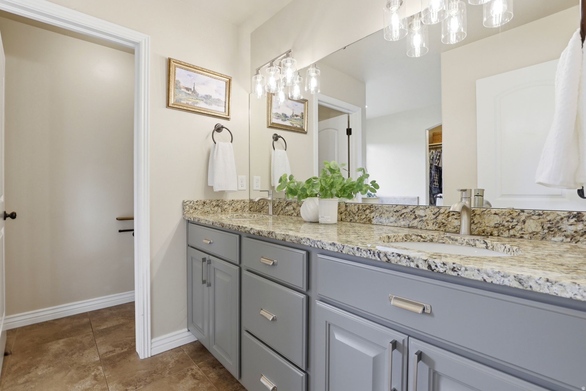 PHEASANT PLACE - Residential