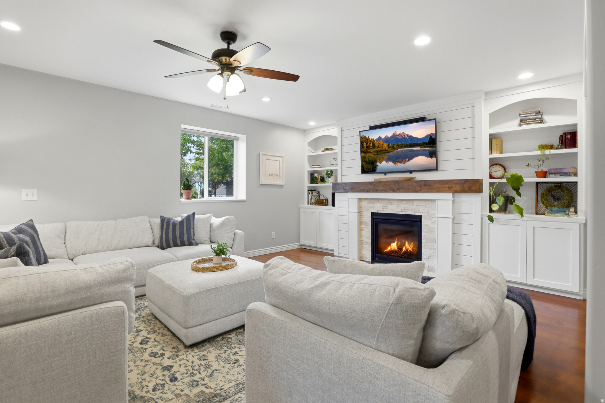 PHEASANT PLACE - Residential