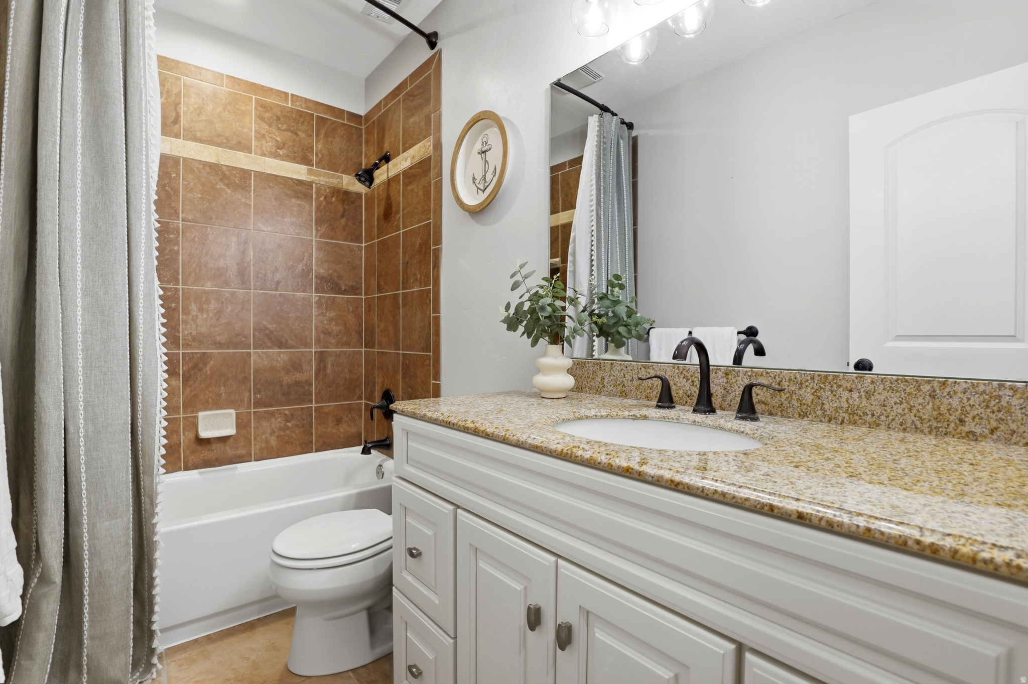 PHEASANT PLACE - Residential