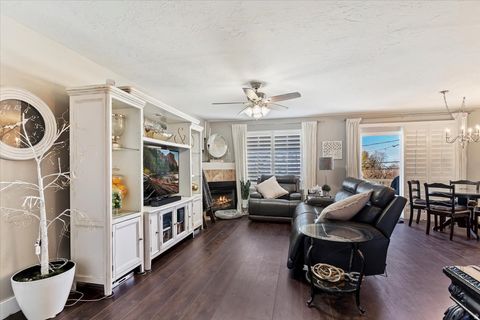 Tiny photo for 2064 S ORCHARD DR, Bountiful, UT 84010 (MLS # 2132482)