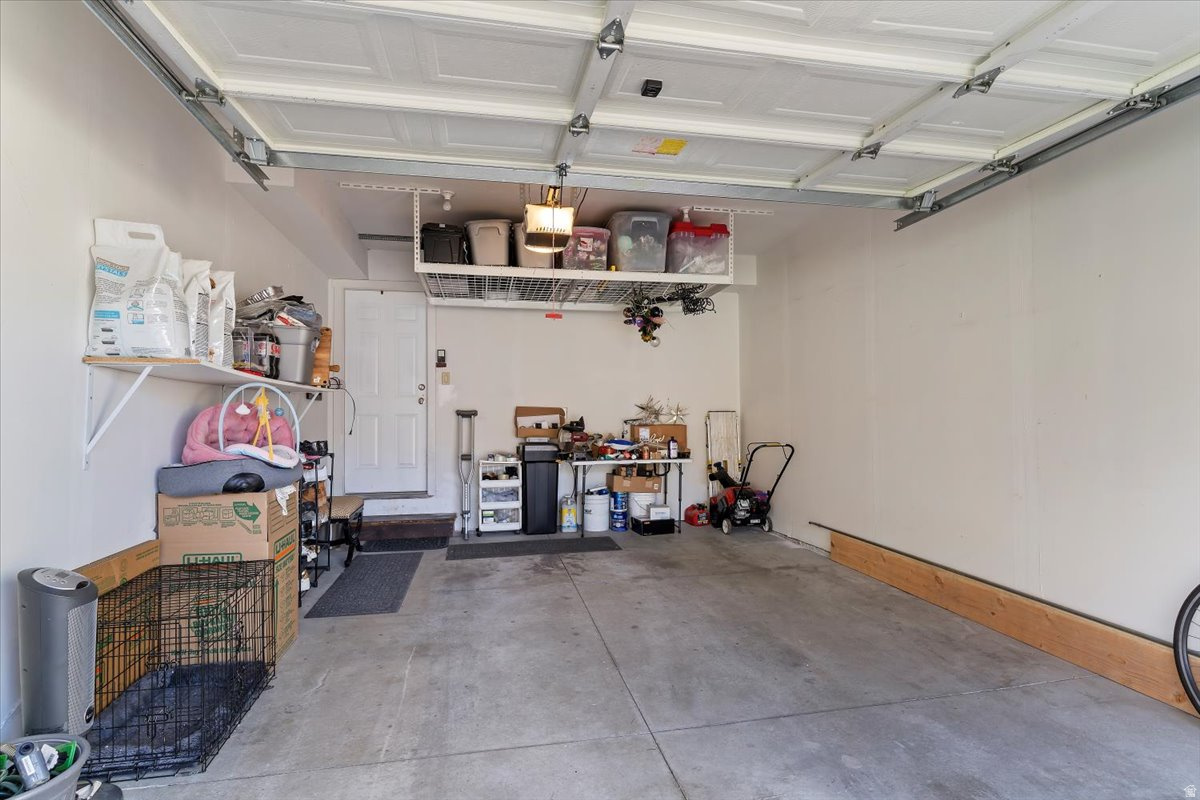 ORCHARD HOLLOW - Residential