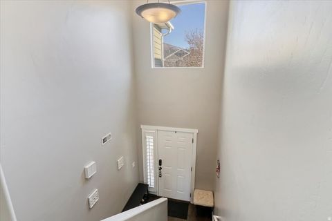 Tiny photo for 2064 S ORCHARD DR, Bountiful, UT 84010 (MLS # 2132482)