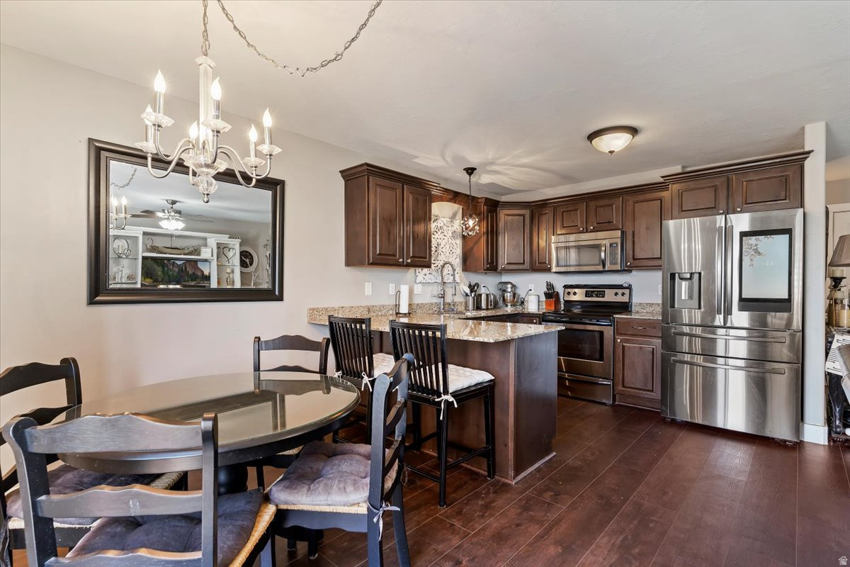 ORCHARD HOLLOW - Residential