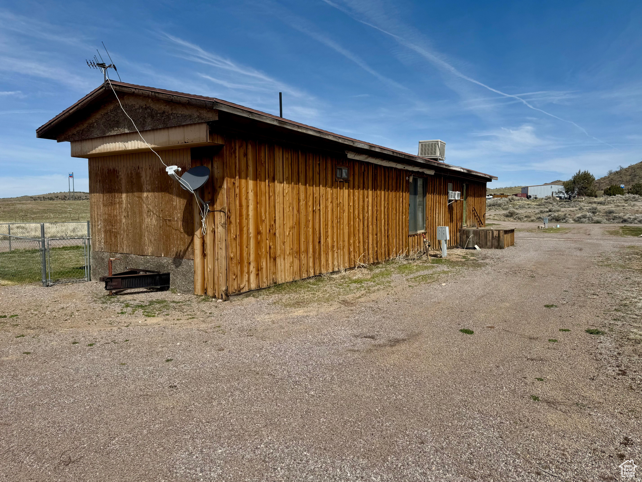 MILLARD COUNTY - Commercial Sale