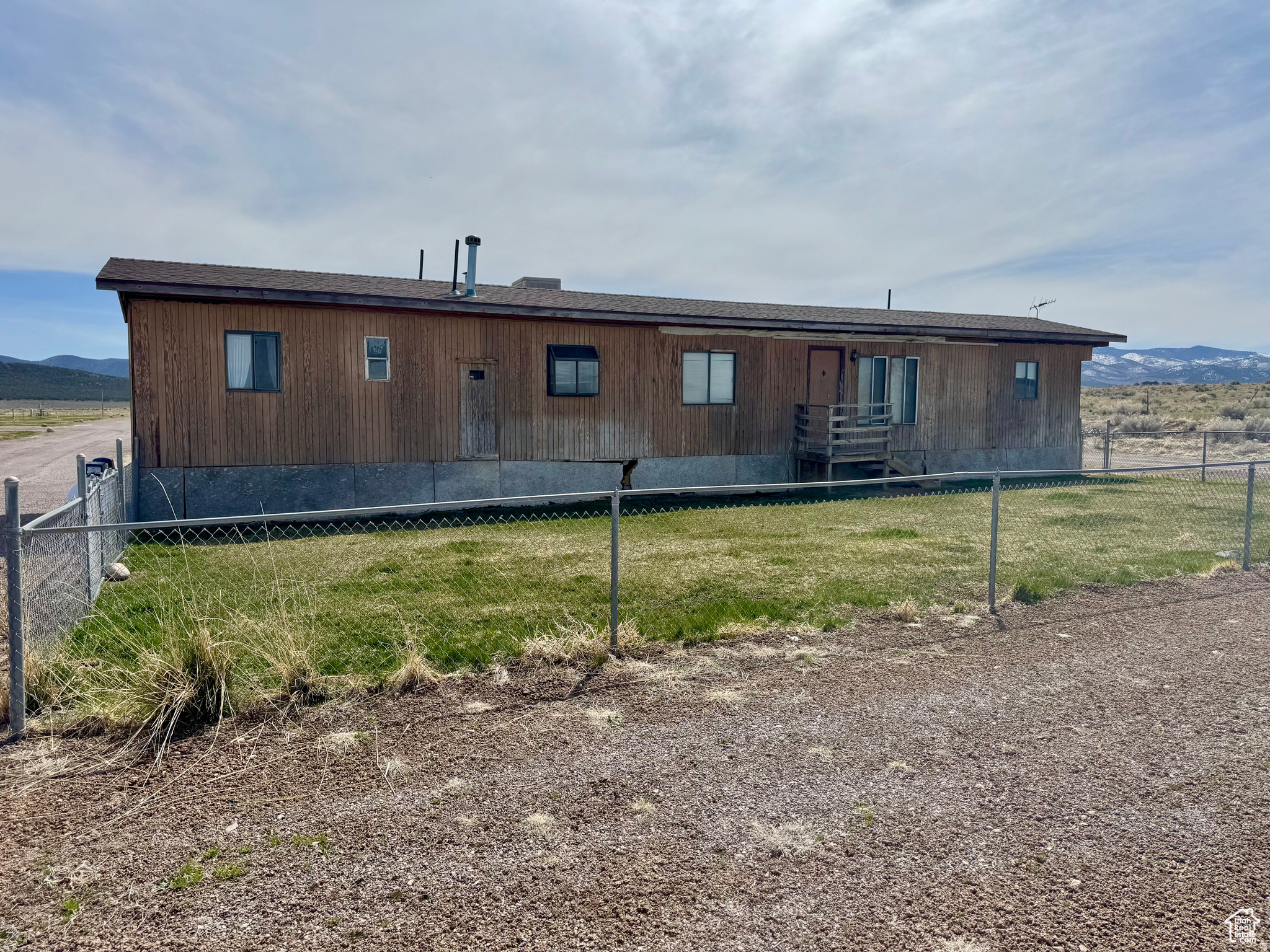 MILLARD COUNTY - Commercial Sale